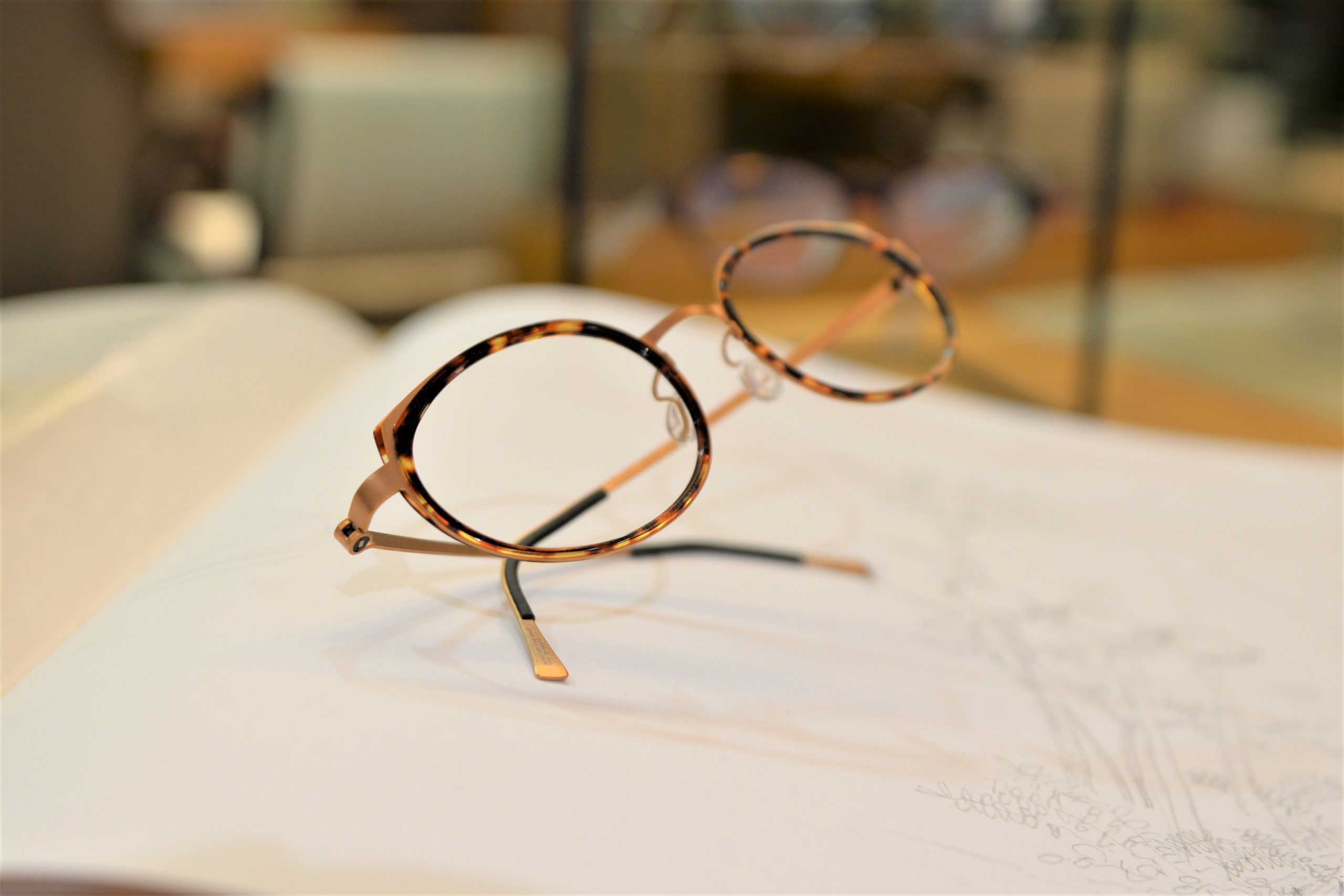 LINDBERG 9748 | glassmusee